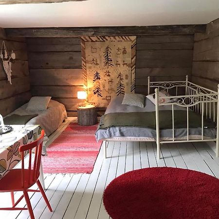 Paeivin Pirtti - Pirttikahvila Ja B&B Luosto Exterior foto